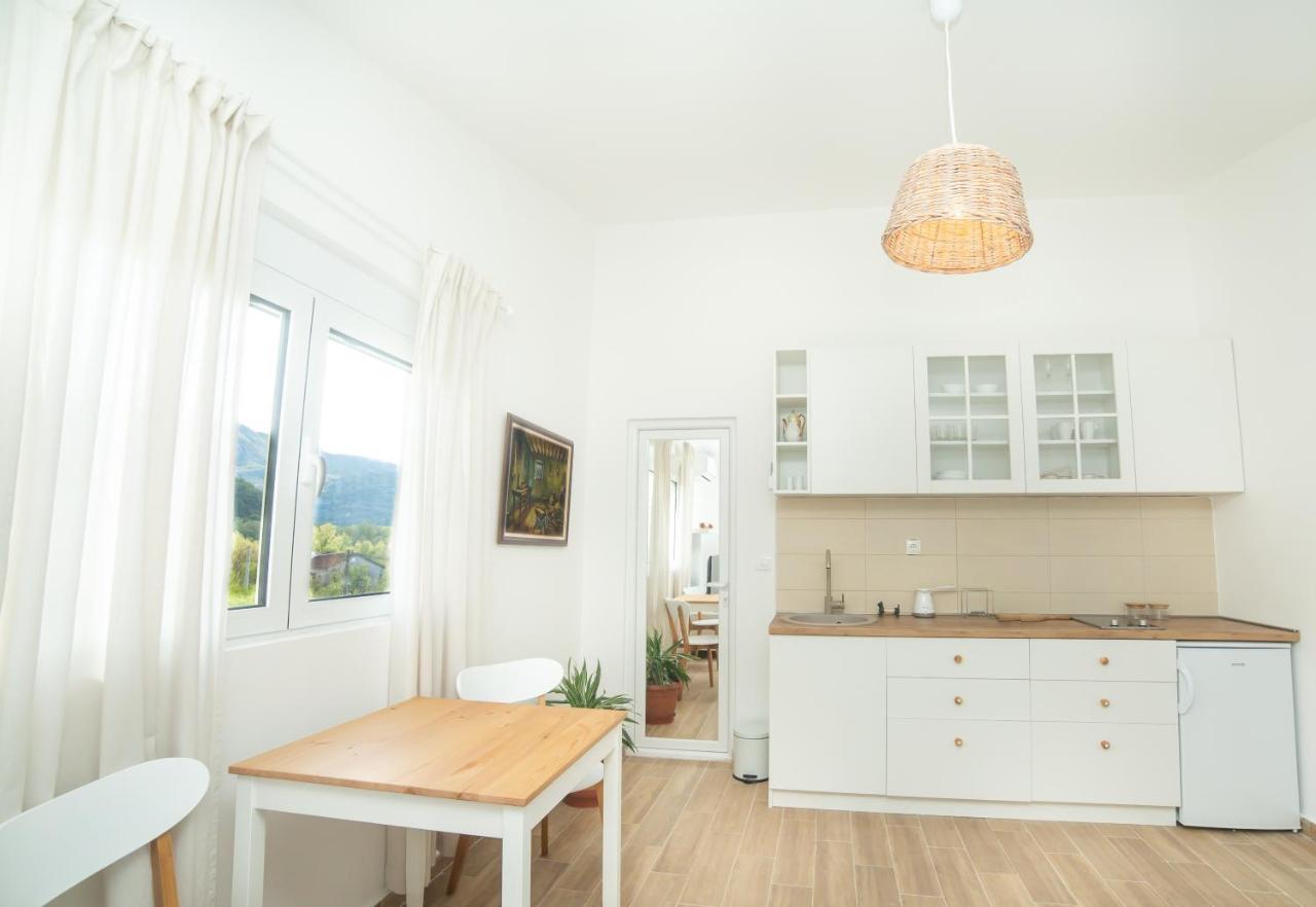 Plamenatz Studio Apartments Virpazar Kültér fotó