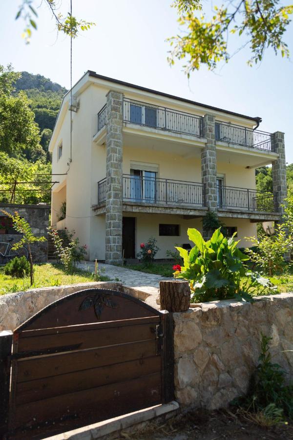 Plamenatz Studio Apartments Virpazar Kültér fotó