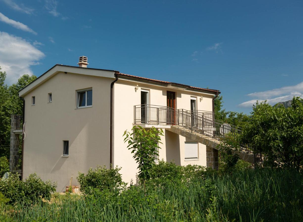 Plamenatz Studio Apartments Virpazar Kültér fotó